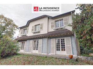 Maison de 11 pièces