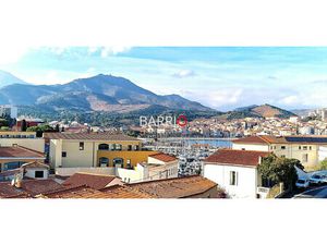 BANYULS-SUR-MER  Appartement de type 3  terrasse vue mer