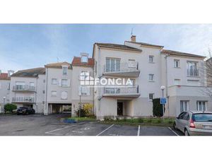 DRAVEIL - Centre Ville F4 de 90m2 avec Balcon