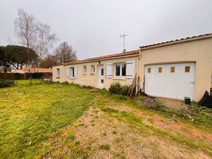 NESMY ! Maison familiale à fort potentiel sur plus de 1 000 m² de terrain