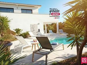 Maison de luxe de 6 pièces en vente à Sainte-Lucie de Porto-Vecchio  Corse