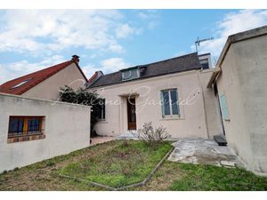 Maison 4 pièces à rénover  fort potentiel  Sainte-Cécile  Le Havre