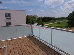 BRON CENTRE 4 piece(s) 76 00 m2