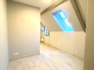 COUP DE COEUR - Appartement Fontainebleau 3 pièce(s) 48.61 m2 - COEUR DE VILLE.