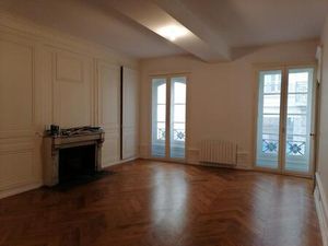 Appartement T3 Rénové rue des capucins