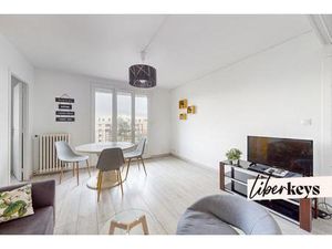 Appartement 4 chambres avec balcon