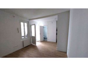 STUDIO LOUE VIDE DE 21 M²