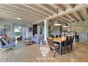 Maison de 178m² - 4 chambres - double garage