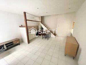 Maison à rénover plus grand espace de stockage