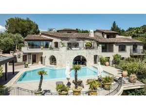 Mougins - Villa De Caractere Parfaitement Renovee