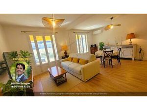 Grand Appartement 2 Pièces En Plein Centre-Ville D'antibes - Avec Garage  Cave Et Parking.