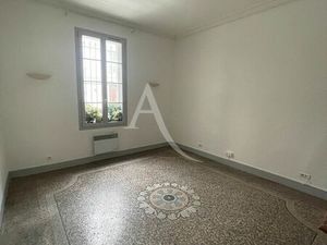 Location Local Professionnel 42m²