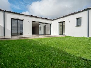 Maison 6 pièces 116 m² à vendre / acheter andilly 17230 ? | ERA Immobilier