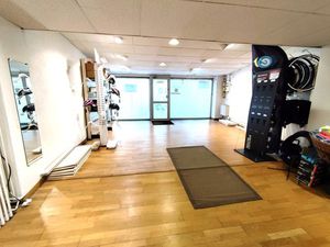 Local Commercial 6 pièces - 364 m²