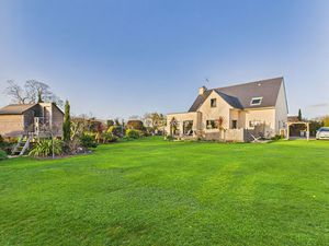 Maison Saint-Évarzec 7 pièce(s) 150 m2