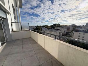 Vente appartement 3 pièces 64 m² Antibes (06600)
