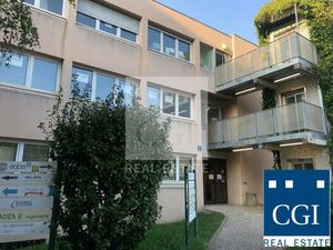 Location Local Professionnel 118m² ST MARTIN D HERES 38400