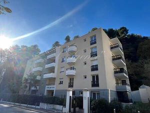 Location appartement 2 pièces 35 m² à Nice (06100)
