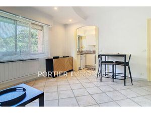 Location appartement 1 pièce 21 m² à Antibes (06600)