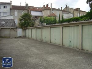 Parking à louer 15 m² - Agen (47) - 75€