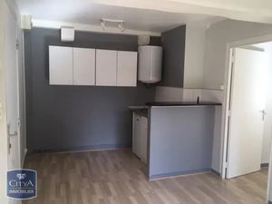 Appartement à louer 2 pièces 30.56 m² - Riom (63) - 425€