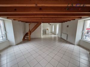 Location Appartement 3 pièces 80m² COULONGES SUR L AUTIZE 79160