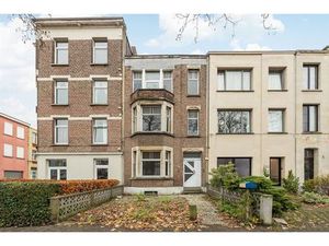 Te renoveren woning nabij Boelaarpark