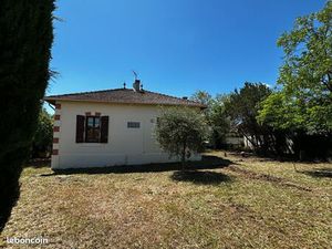 Maison 2 chambres terrain 731 m2