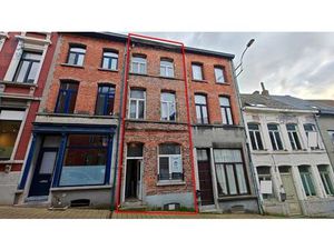 Ruime stadswoning (4 kamers) met potentieel