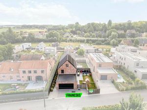 Huis te koop in Heuvelland met 4 slaapkamers