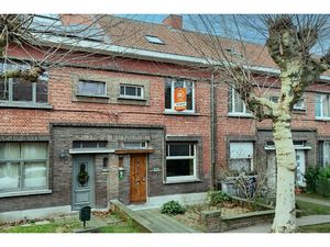 Huis te koop in Sint-Niklaas met 2 slaapkamers