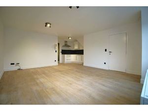 Prachtig vernieuwd éénkamerappartement
