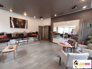 Dans quartier recherché Grande maison de 205 m² avec 5 chambre