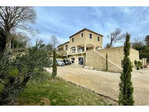 Villa de luxe à vendre à Uzès : 890 000€ | 143m²