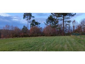 Beau Terrain à bâtir de 1 172 m² avec vue dégagée  borné  prévoi