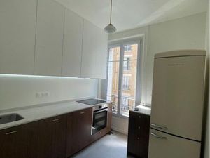 Charmant appartement 3 pièces – Clichy  entrée de ville