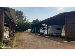 Hivernage caravanes .camping car