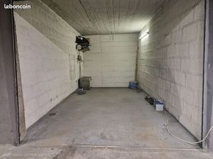 Location garage rue Condorcet