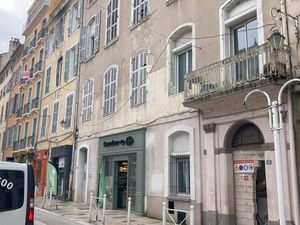 Location Local Professionnel 431m²