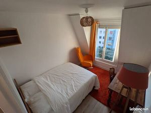 2 pièces rénové et meublé à louer Paris