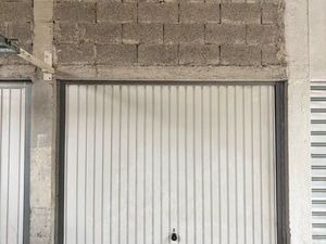 Garage à louer  Nice pasteur hauteur 3 75 m