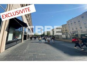 Location Local Professionnel 588m² NICE 06000