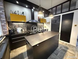 Maison 6 pièces 150 m²