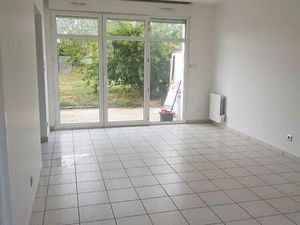 Location 4 chambres joue les tours maison neuves