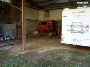 Garage pour camping car ou autres