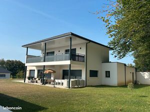 Maison d’Exception – RT 2020 – 155 m² habitables – Vue Pyrénées