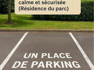 Une Place de parking dans une résidence calme et sécurisée