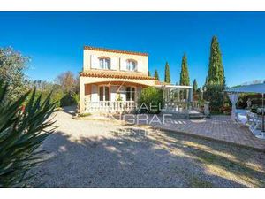 Maison de luxe à vendre à Aix-en-Provence : 695 000€ | 175m²