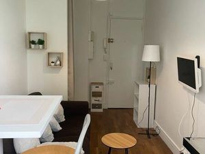 Studette meublée pour étudiant