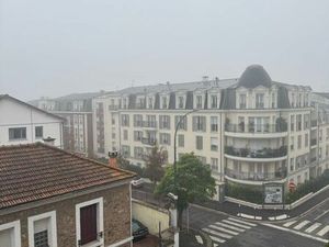 3 pièces tout neuf. Petite pépite